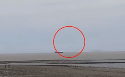 Очевидцев поразил НЛО, совершивший полёт над заливом