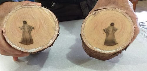 Рабочие, подрезавшие деревья, обнаружили божественное изображение