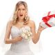 Невесте не слишком понравилась полученная в подарок корзина с лакомствами