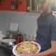 Шеф-повар приготовил пиццу с рекордным количеством сыров