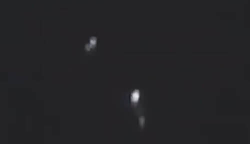 Очевидец запечатлел НЛО, выпустивший из себя другой объект