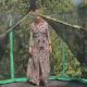 Мать семейства, решившая показать искусство прыжков на батуте, потерпела неудачу