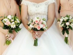 Женщина, набравшая вес после родов, узнала, что не будет подружкой невесты
