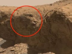 Охотник за аномалиями обнаружил на Марсе инопланетное лицо