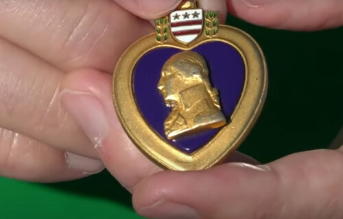 Ветерану вернули украденную медаль спустя 38 лет