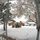 Добряк почистил снег всем людям, живущим по соседству