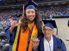 Внучка и её 87-летний дедушка одновременно закончили колледж