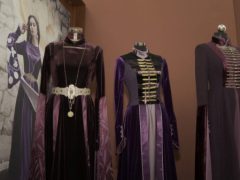 Мода на века: почему на Кавказе девушки предпочитают свадебные платья в стиле этно?