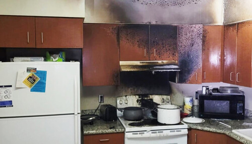 Студент устроил пожар, попытавшись приготовить на кухне ракетное топливо