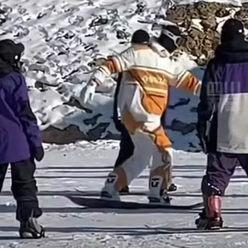 Сноубордисты, попытавшиеся освоить вращение, не устояли на ногах
