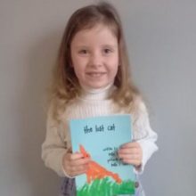 Пятилетняя девочка опубликовала собственную книгу и стала мировой рекордсменкой