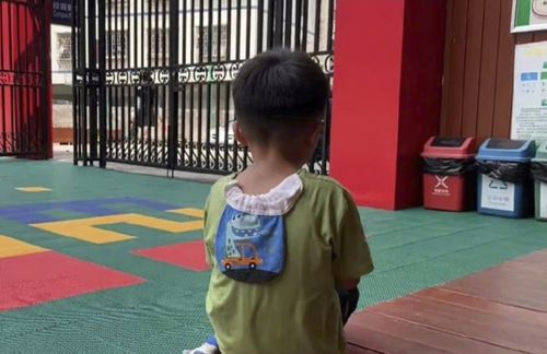 Отец, узнавший, что растит неродного сына, бросил пятилетнего мальчика в детском саду