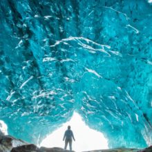 Места для жертвоприношений и дом вымерших людей: самые впечатляющие пещеры России
