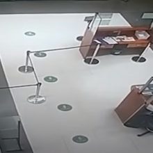 Охранник в больнице побеседовал с призраком умершей пациентки