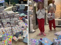 Подарки, купленные мамой для детей, завалили весь пол в гостиной