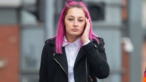 Девушка, посылавшая бывшему бойфренду по 100 сообщений в день, предстала перед судом