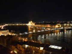 Казнь графа Дракулы, шабаш соблазнительных ведьм и призраки руин-пабов: как Будапешт стал одной из самых мистических столиц мира?