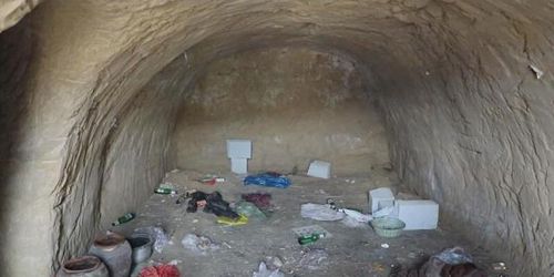 Мужчина, ограбивший автозаправку на 22 доллара, прятался в пещере 14 лет