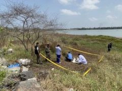 Гуляя с ребёнком по берегу водохранилища, отец семейства нашёл человеческий скелет