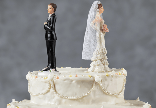 Жена обиделась на насмешку мужа и развелась с ним через три минуты после свадебной церемонии