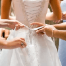 Невеста не пожелала, чтобы её сестра-инвалид приходила на свадьбу в белом «подвенечном» платье