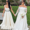 Женщина надела свадебное платье и на свою свадьбу, и на свадьбу сестры-близняшки