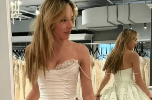 Невеста сумела исправить платье, демонстрировавшее её нижнее белье