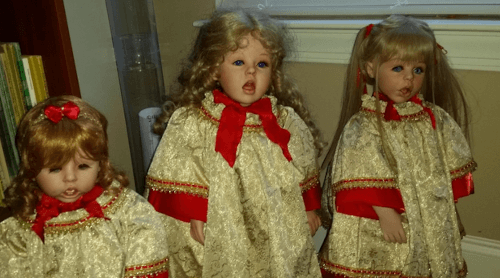 Коллекционер называет одержимых кукол своими «духовными детьми»