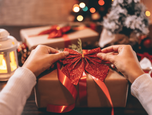 Мать семейства не собирается сильно тратиться на Рождество, ведь детям наскучили подарки